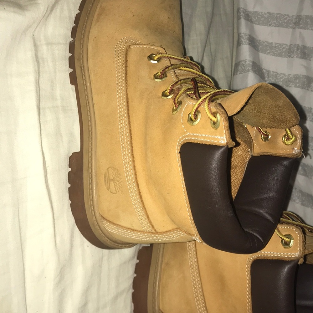 Timberland Boots - Picture 3 of 3